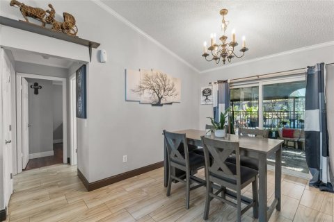 Casa en venta en Deltona, Florida, 4 dormitorios, 154.78 m2 № 2237394 - foto 9