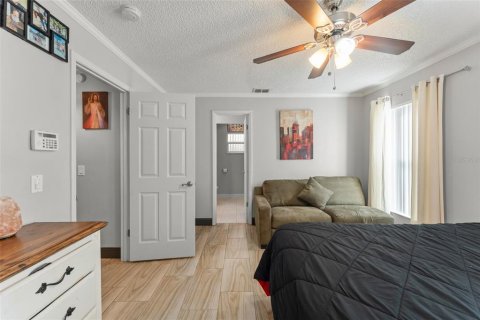 Casa en venta en Deltona, Florida, 4 dormitorios, 154.78 m2 № 2237394 - foto 20