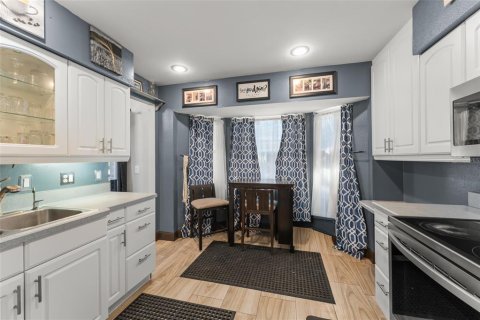Casa en venta en Deltona, Florida, 4 dormitorios, 154.78 m2 № 2237394 - foto 10