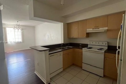 Condo in Aventura, Florida, 1 bedroom  № 1881835 - photo 1