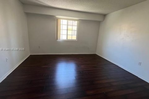 Condo in Aventura, Florida, 1 bedroom  № 1881835 - photo 7