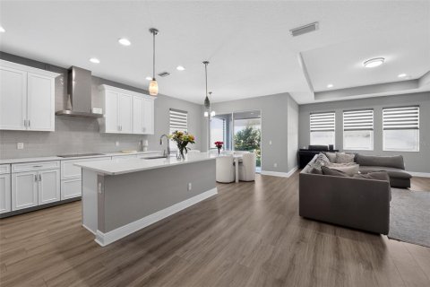 Casa en venta en Sarasota, Florida, 4 dormitorios, 204.11 m2 № 2231240 - foto 10