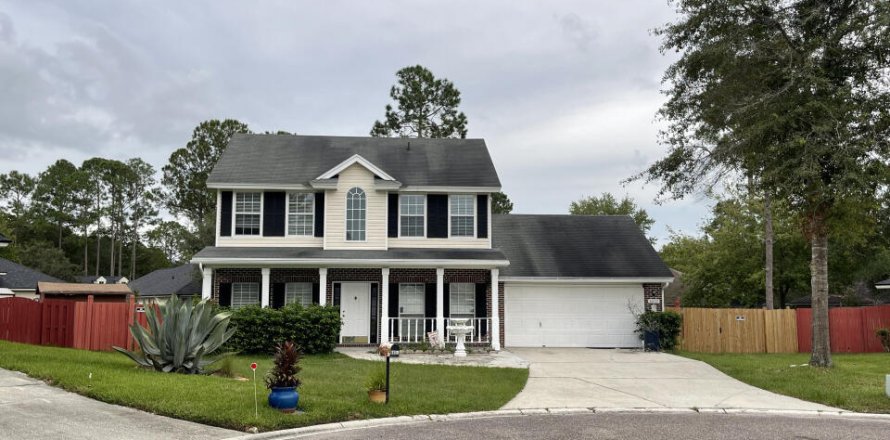 House in Jacksonville, Florida 3 bedrooms, 160.16 sq.m. № 773169
