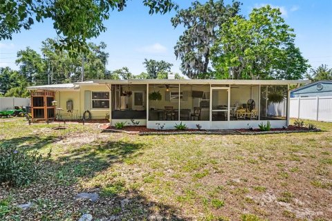 House in Mount Dora, Florida 3 bedrooms, 102.38 sq.m. № 2126740 - photo 27