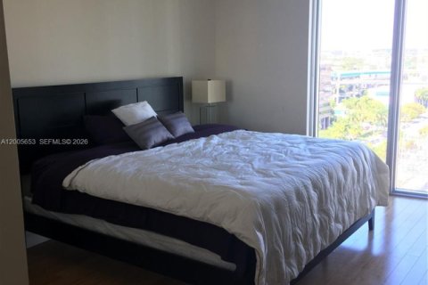 Condo in Miami, Florida, 3 bedrooms  № 2069635 - photo 10