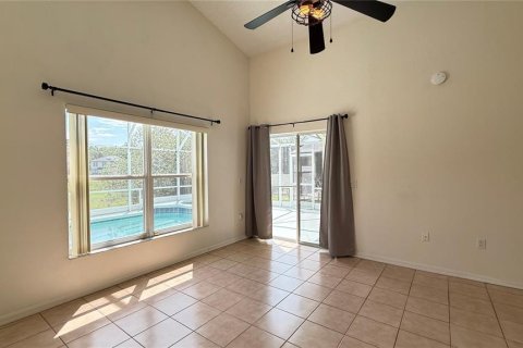 Casa en alquiler en Davenport, Florida, 4 dormitorios, 150.69 m2 № 1902184 - foto 11
