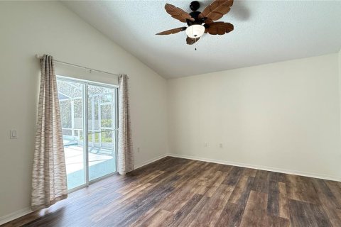 Casa en alquiler en Davenport, Florida, 4 dormitorios, 150.69 m2 № 1902184 - foto 13