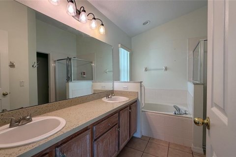 Casa en alquiler en Davenport, Florida, 4 dormitorios, 150.69 m2 № 1902184 - foto 17