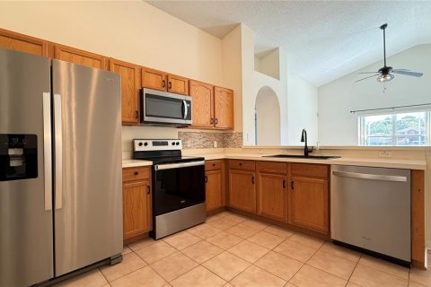 Casa en alquiler en Davenport, Florida, 4 dormitorios, 150.69 m2 № 1902184 - foto 9