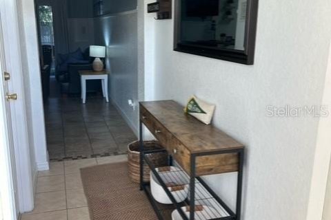 Adosado en venta en Davenport, Florida, 4 dormitorios, 138.61 m2 № 817242 - foto 2