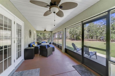 House in Ocala, Florida 4 bedrooms, 195.75 sq.m. № 1691990 - photo 18