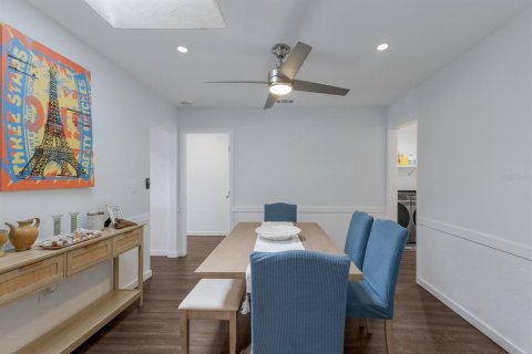 Casa en venta en Bradenton, Florida, 5 dormitorios, 198.44 m2 № 1906044 - foto 7