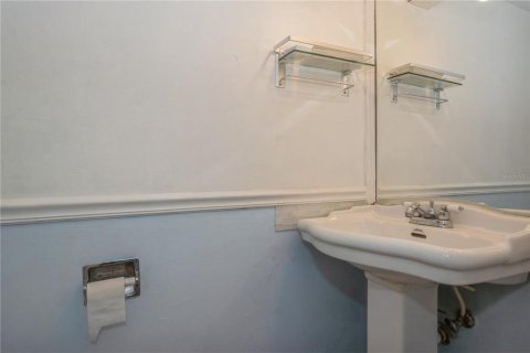 Touwnhouse à vendre à Bradenton, Floride: 2 chambres, 94.76 m2 № 1679637 - photo 9