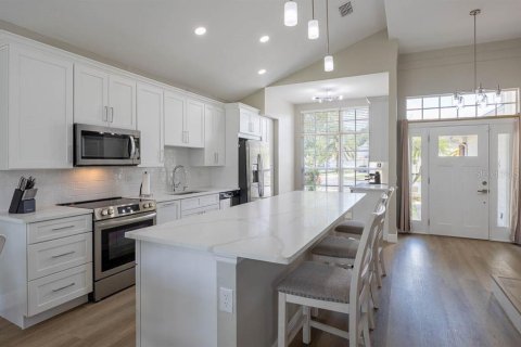Villa ou maison à vendre à Orlando, Floride: 4 chambres, 192.68 m2 № 2202602 - photo 7