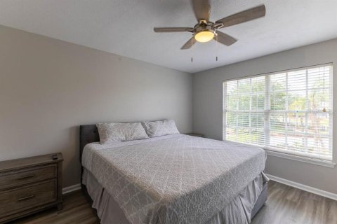Villa ou maison à vendre à Orlando, Floride: 4 chambres, 192.68 m2 № 2202602 - photo 25