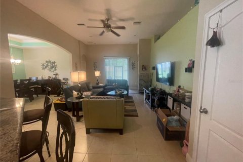 Villa ou maison à louer à Brandon, Floride: 4 chambres, 182 m2 № 2319192 - photo 4
