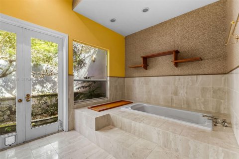 Casa en venta en Homestead, Florida, 4 dormitorios, 609.44 m2 № 2058444 - foto 26