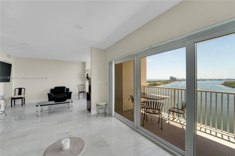 Condominio en venta en Sunny Isles Beach, Florida, 3 dormitorios, 145.86 m2 № 1862956 - foto 26