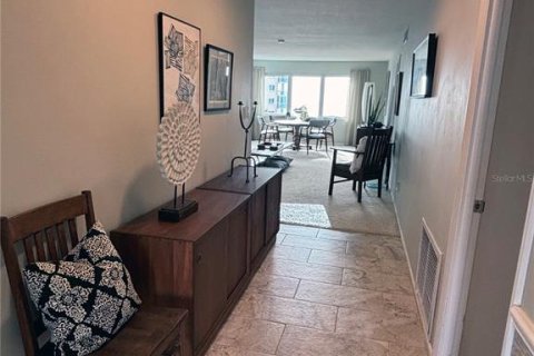 Condo in Venice, Florida, 2 bedrooms  № 1533105 - photo 7