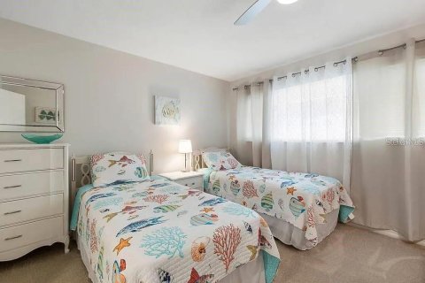 Condo in Venice, Florida, 2 bedrooms  № 1533105 - photo 14