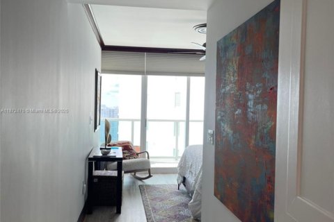 Condo in Aventura, Florida, 3 bedrooms  № 1922566 - photo 15
