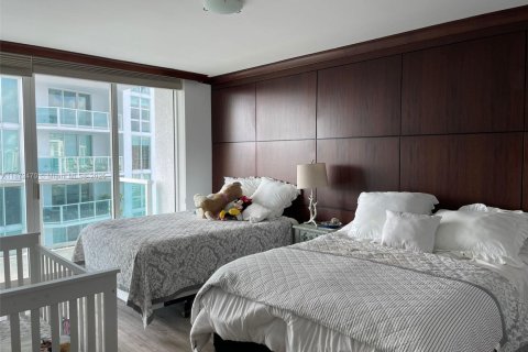 Condo in Aventura, Florida, 3 bedrooms  № 1922566 - photo 24