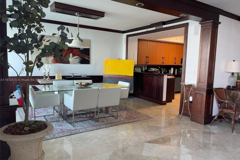 Condo in Aventura, Florida, 3 bedrooms  № 1922566 - photo 8
