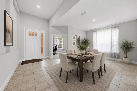 House in Wesley Chapel, Florida 3 bedrooms, 190.45 sq.m. № 2210140 - photo 6