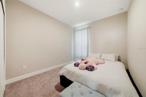 House in Wesley Chapel, Florida 3 bedrooms, 190.45 sq.m. № 2210140 - photo 25