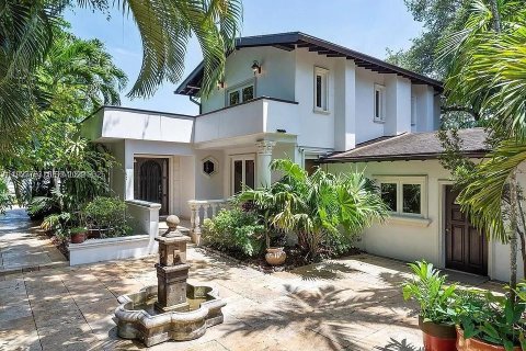 House in Fort Lauderdale, Florida 4 bedrooms, 324.6 sq.m. № 1983139 - photo 2