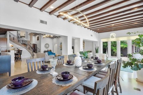 House in Fort Lauderdale, Florida 4 bedrooms, 324.6 sq.m. № 1983139 - photo 22