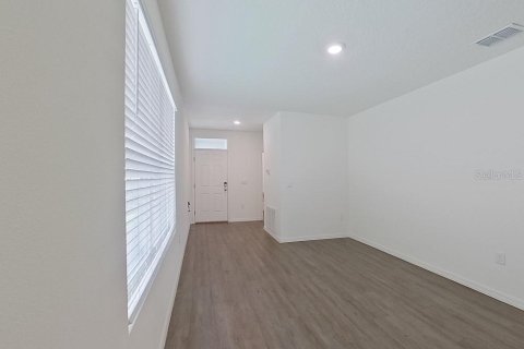 Villa ou maison à louer à Leesburg, Floride: 3 chambres, 139.73 m2 № 2420423 - photo 3