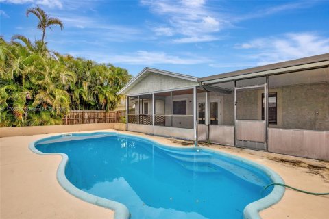 Casa en venta en Port St. Lucie, Florida, 3 dormitorios, 98.1 m2 № 1476515 - foto 18