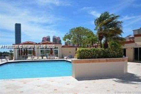 Condo in Aventura, Florida, 2 bedrooms  № 1951799 - photo 6