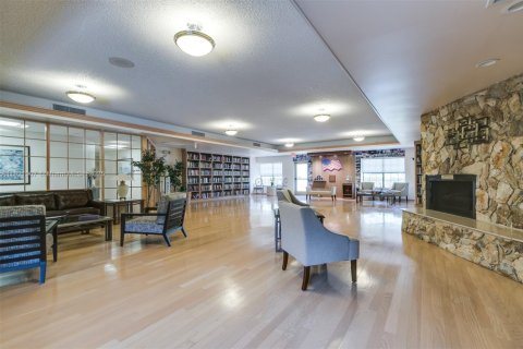 House in Coconut Creek, Florida 3 bedrooms, 159.42 sq.m. № 2018655 - photo 4