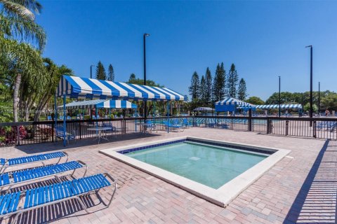 House in Coconut Creek, Florida 3 bedrooms, 159.42 sq.m. № 2018655 - photo 9