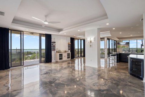 Condominio en venta en Kissimmee, Florida, 4 dormitorios, 332.31 m2 № 1801728 - foto 23