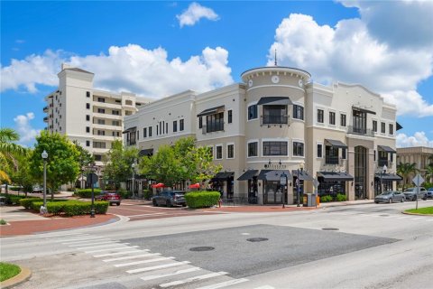 Condominio en venta en Kissimmee, Florida, 4 dormitorios, 332.31 m2 № 1801728 - foto 3