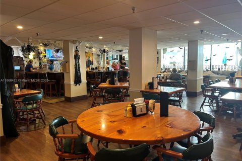 Condo in Davie, Florida, 2 bedrooms  № 1896096 - photo 23