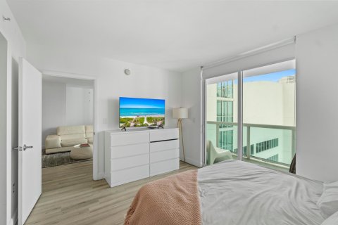 Condo in Miami, Florida, 1 bedroom № 2082101 - photo 22