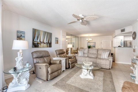 Copropriété à vendre à Ormond Beach, Floride: 2 chambres, 113.81 m2 № 2412576 - photo 21