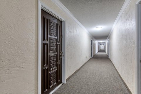 Copropriété à vendre à Ormond Beach, Floride: 2 chambres, 113.81 m2 № 2412576 - photo 10