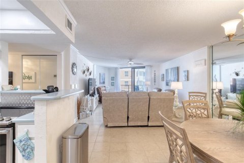 Copropriété à vendre à Ormond Beach, Floride: 2 chambres, 113.81 m2 № 2412576 - photo 17