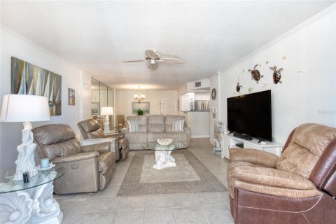 Copropriété à vendre à Ormond Beach, Floride: 2 chambres, 113.81 m2 № 2412576 - photo 22