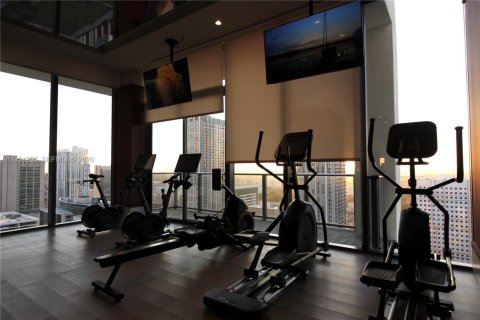 Copropriété à louer à Miami, Floride: 2 chambres, 76.64 m2 № 2024279 - photo 18