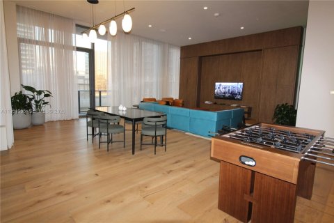 Copropriété à louer à Miami, Floride: 2 chambres, 76.64 m2 № 2024279 - photo 19