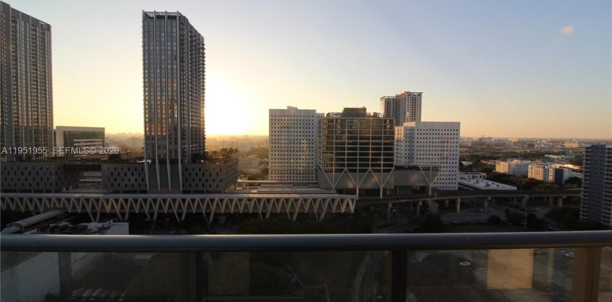 Condo à Miami, Floride, 2 chambres  № 2024279