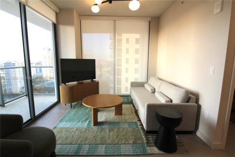 Copropriété à louer à Miami, Floride: 2 chambres, 76.64 m2 № 2024279 - photo 4