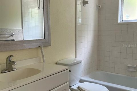 Снять в аренду кондоминиум в Сент-Питерсберг, Флорида 7 комнат, 100.33м2, № 2103433 - фото 8