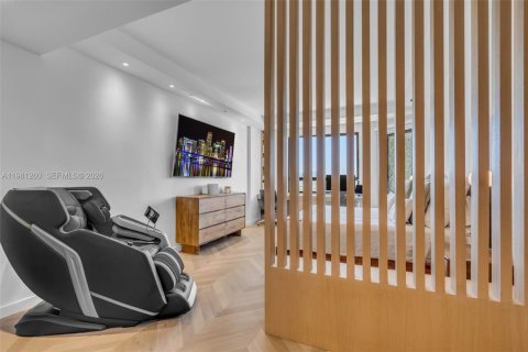 Condominio en venta en Key Biscayne, Florida, 2 dormitorios, 143.72 m2 № 2045137 - foto 12